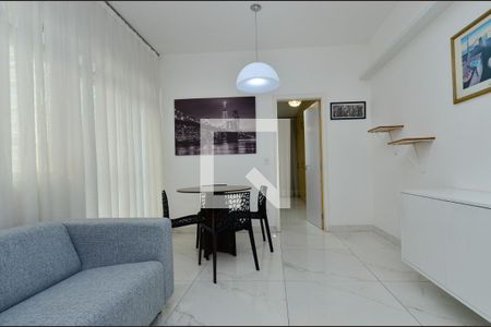 Sala de apartamento para alugar com 1 quarto, 55m² em Savassi, Belo Horizonte