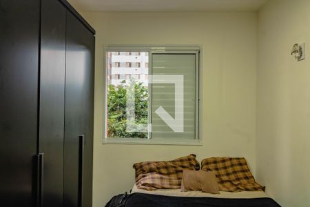 Quarto 1 de apartamento para alugar com 2 quartos, 40m² em Vila Mira, São Paulo