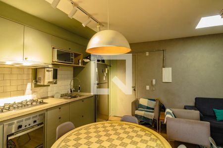 Sala de apartamento para alugar com 2 quartos, 40m² em Vila Mira, São Paulo