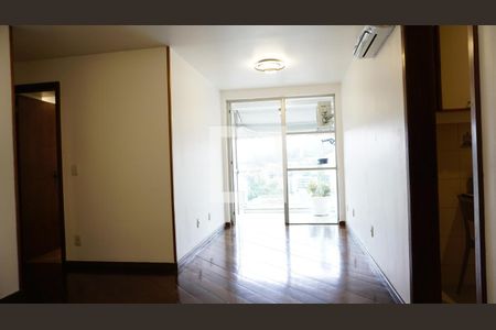 sala de apartamento para alugar com 3 quartos, 75m² em Freguesia (jacarepaguá), Rio de Janeiro