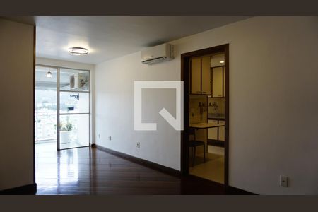 sala de apartamento para alugar com 2 quartos, 75m² em Freguesia (jacarepaguá), Rio de Janeiro