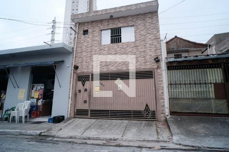 Casa para alugar com 60m², 2 quartos e sem vagaFachada