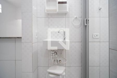 Casa para alugar com 60m², 2 quartos e sem vagaBanheiro