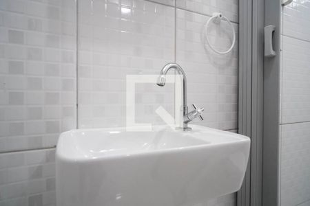 Casa para alugar com 60m², 2 quartos e sem vagaBanheiro