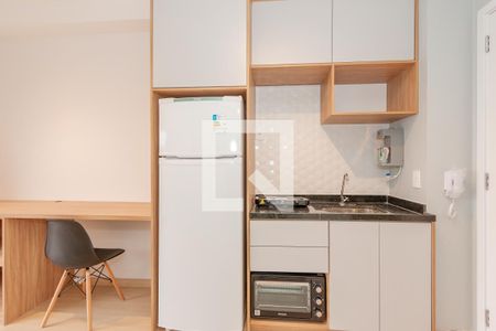 Cozinha de kitnet/studio para alugar com 1 quarto, 27m² em Santo Amaro, São Paulo