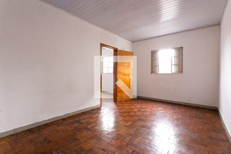 Quarto 1 de casa para alugar com 1 quarto, 75m² em Vila Santa Isabel, São Paulo
