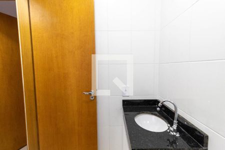 Apartamento para alugar com 33m², 2 quartos e sem vagaBanheiro