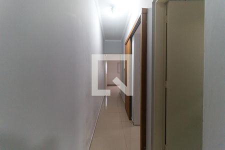Corredor de casa de condomínio para alugar com 2 quartos, 63m² em Jardim Rubi, Mogi das Cruzes