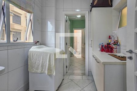 Apartamento para alugar com 170m², 4 quartos e 2 vagas Apartamento para alugar com 170m², 4 quartos e 2 vagasÁrea de serviço