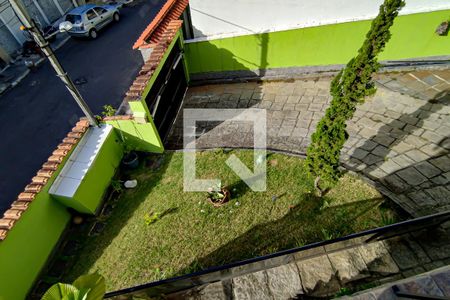 Casa de condomínio à venda com 331m², 2 quartos e 3 vagas Casa de condomínio à venda com 331m², 2 quartos e 3 vagasvaranda