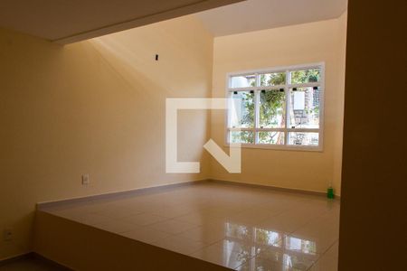 SALA de casa à venda com 3 quartos, 286m² em Parque Alto Taquaral, Campinas