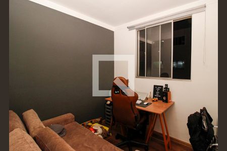 Quarto 1 de apartamento para alugar com 3 quartos, 68m² em Santa Efigênia, Belo Horizonte