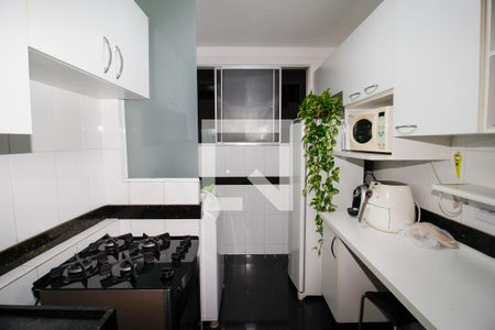 Cozinha de apartamento à venda com 3 quartos, 68m² em Santa Efigênia, Belo Horizonte