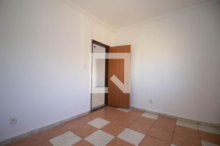 Quarto de apartamento para alugar com 2 quartos, 60m² em Colônia Agrícola Samambaia, Brasília