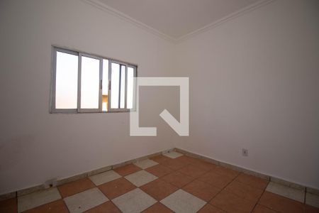 Quarto de apartamento para alugar com 2 quartos, 60m² em Colônia Agrícola Samambaia, Brasília