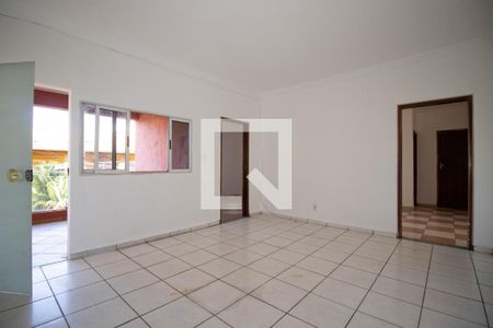 Sala de apartamento para alugar com 2 quartos, 60m² em Colônia Agrícola Samambaia, Brasília