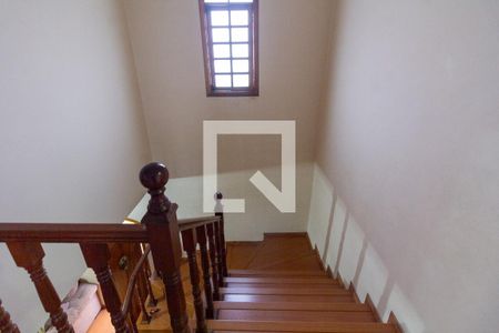 Escada de casa à venda com 2 quartos, 125m² em Piratininga, Osasco