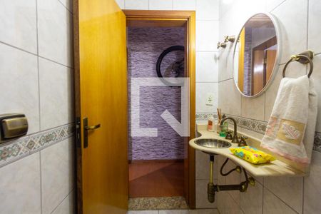 Casa à venda com 149m², 2 quartos e 2 vagasLavabo