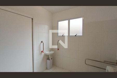Banheiro de apartamento para alugar com 1 quarto, 40m² em Chácaras Nova Suzano, Suzano