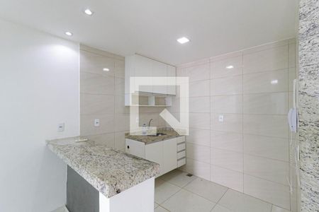 Cozinha de casa para alugar com 2 quartos, 60m² em Piedade, Rio de Janeiro