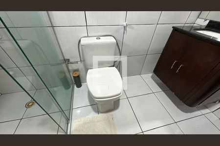 Casa para alugar com 65m², 1 quarto e 2 vagasBanheiro