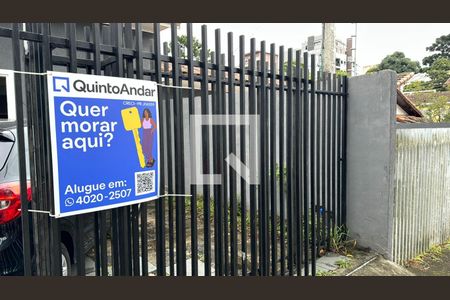 Casa para alugar com 65m², 1 quarto e 2 vagasFachada