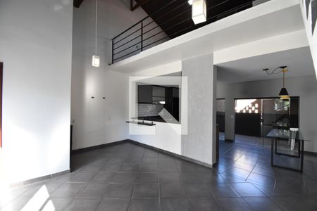 Sala de casa para alugar com 1 quarto, 65m² em São Francisco, Curitiba
