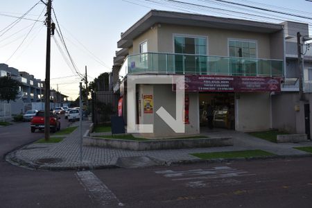 Fachada de casa para alugar com 3 quartos, 125m² em Umbará, Curitiba