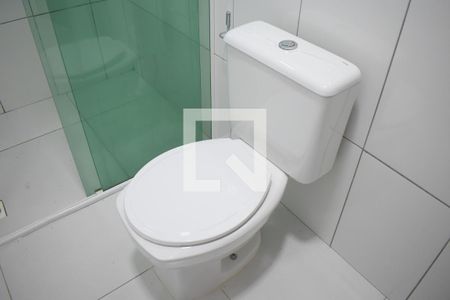 Banheiro 2 de casa para alugar com 3 quartos, 125m² em Umbará, Curitiba