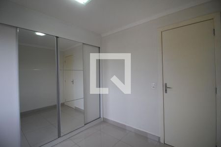 Quarto 1 de apartamento para alugar com 2 quartos, 46m² em Jardim Tatiana, Votorantim