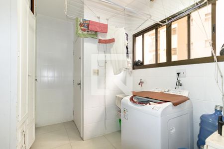 Apartamento para alugar com 141m², 3 quartos e 2 vagasÁrea de Serviço