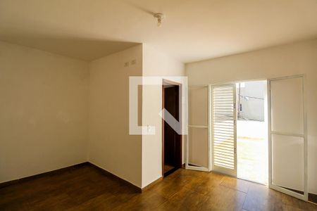 Casa à venda com 150m², 3 quartos e 3 vagasSuíte