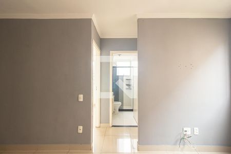 Sala de apartamento para alugar com 2 quartos, 42m² em Campo Grande, Rio de Janeiro