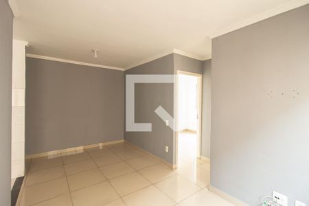 Sala de apartamento para alugar com 2 quartos, 42m² em Campo Grande, Rio de Janeiro