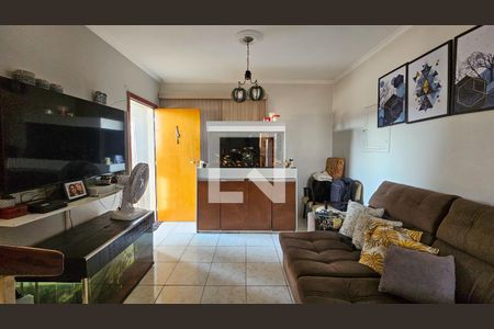 Sala de casa à venda com 3 quartos, 130m² em Vila Campo Grande, São Paulo