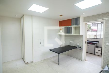 Apartamento à venda com 177m², 3 quartos e 1 vagaCozinha