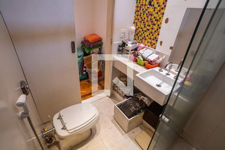 Apartamento à venda com 177m², 3 quartos e 1 vagaBanheiro Quarto 6