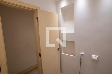 Apartamento à venda com 177m², 3 quartos e 1 vagaBanheiro Quarto 2