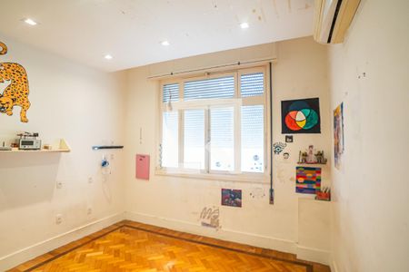 Apartamento à venda com 177m², 3 quartos e 1 vagaQuarto 6