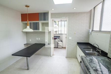 Apartamento à venda com 177m², 3 quartos e 1 vagaCozinha
