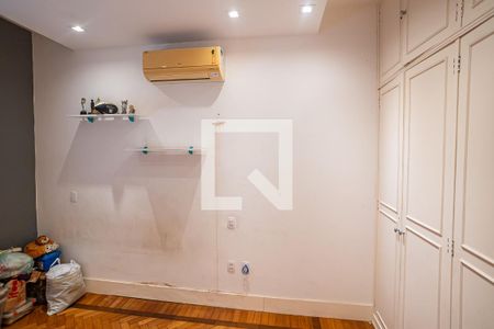 Apartamento à venda com 177m², 3 quartos e 1 vagaQuarto 5