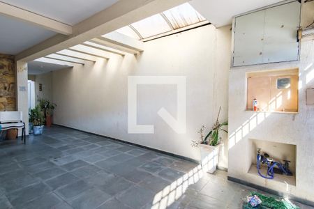 Casa à venda com 180m², 4 quartos e 2 vagasGaragem