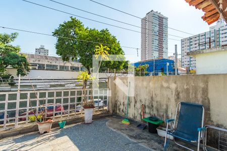 Casa à venda com 180m², 4 quartos e 2 vagasVaranda