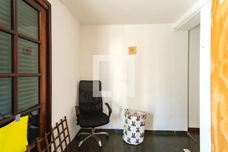 Casa à venda com 180m², 4 quartos e 2 vagasQuarto 4