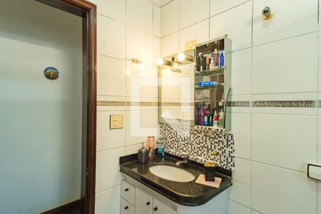 Casa à venda com 180m², 4 quartos e 2 vagasBanheiro Andar Superior