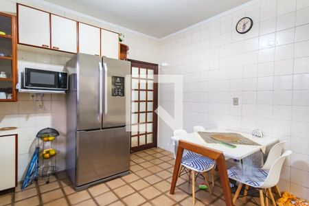 Casa à venda com 180m², 4 quartos e 2 vagasCozinha