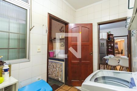 Casa à venda com 180m², 4 quartos e 2 vagasÁrea de Serviço