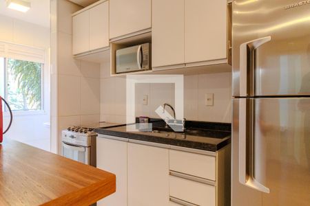 Cozinha de apartamento para alugar com 1 quarto, 40m² em Jardim Ampliacao, São Paulo