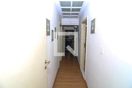 Corredor de apartamento à venda com 2 quartos, 98m² em Pompeia, São Paulo