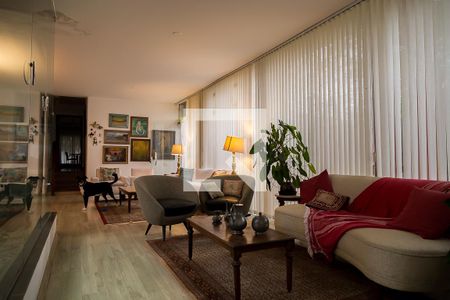 Sala de casa para alugar com 5 quartos, 350m² em Planalto Paulista, São Paulo